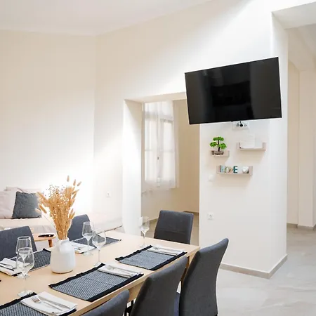 Апартаменты Alcestis